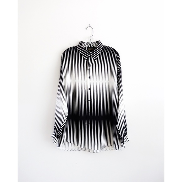 Vintage Tops - Vintage Black White Moire Button Down fit XL